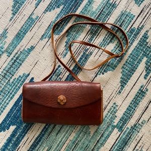 LeeLanau Trading Co leather purse